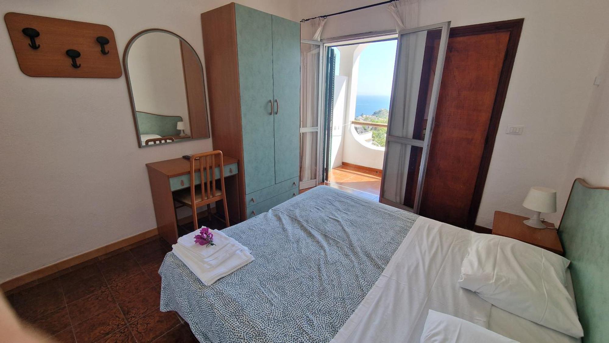 Hotel Bellavista Ischia Exteriör bild